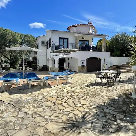 Dom wakacyjny Tramuntana By Costabravaway *